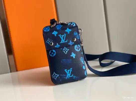 Affordable VUITTON POUCH LOUIS PHONE 0615